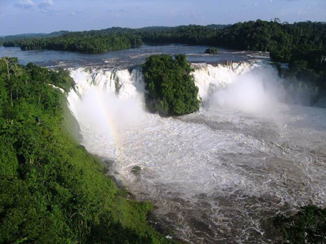 Salto Pará. Salto Pará.