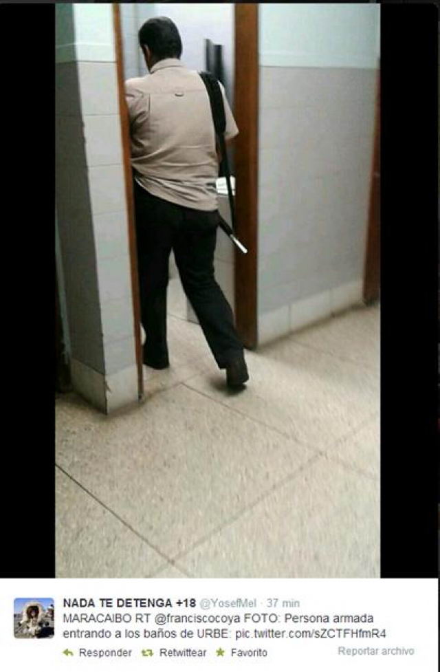 Presunto vigilante de Urbe.