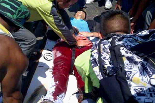 15 heridos y tres personas fallecidas dejaron disturbios en Valencia. 15 heridos y tres personas fallecidas dejaron disturbios en Valencia.