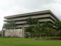 Ingreso a las universidades sin restricciones de admisin?
