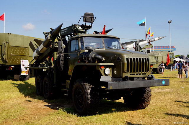 Feria aeronutica 2012. Aeropuerto Militar Rafael Urdaneta. Feria de la Chinita. Ejercito Bolivariano.