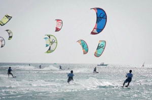 Aruba Hi-Winds un evento internacional donde participan atletas del Kitesurf y Windsurf.