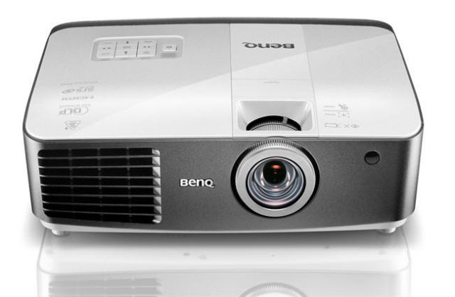 BenQ W1400