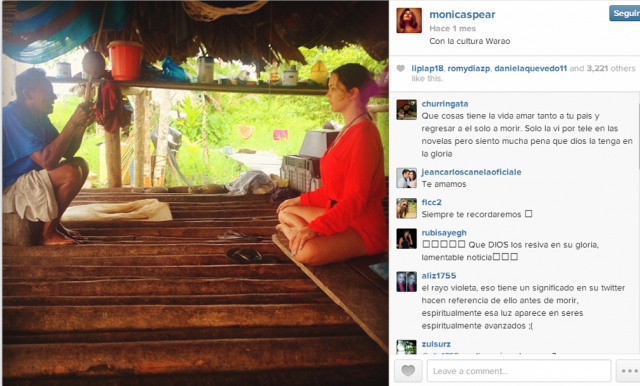Mónica Spear compartiendo con los Warao. Mónica Spear compartiendo con los Warao.