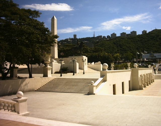 Paseo Los Prceres.