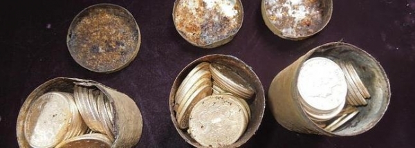 Una pareja encuentran varias latas de monedas de oro valoradas en 10 millones de dlares