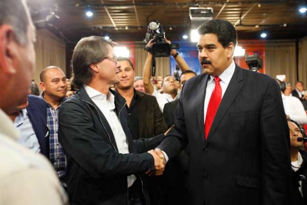 Lorenzo Mendoza pidió a Maduro crear una comisión de la verdad económica. Foto: Noticias24 Lorenzo Mendoza pidió a Maduro crear una comisión de la verdad económica. Foto: Noticias24