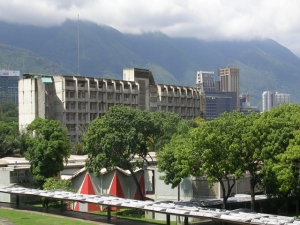 Universidad Central de Venezuela Universidad Central de Venezuela