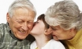 Los abuelos que mantenga una estrecha relacin con los nietos suelen padecer menos depresiones