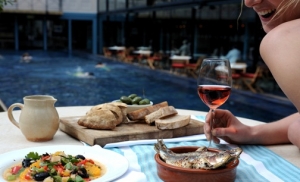 Es importante hacer una buena digestión para evitar malos ratos Es importante hacer una buena digestión para evitar malos ratos