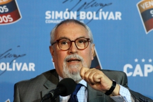 Aveledo: En Venezuela no puede haber un golpe de Estado sin militares. Aveledo: En Venezuela no puede haber un golpe de Estado sin militares.