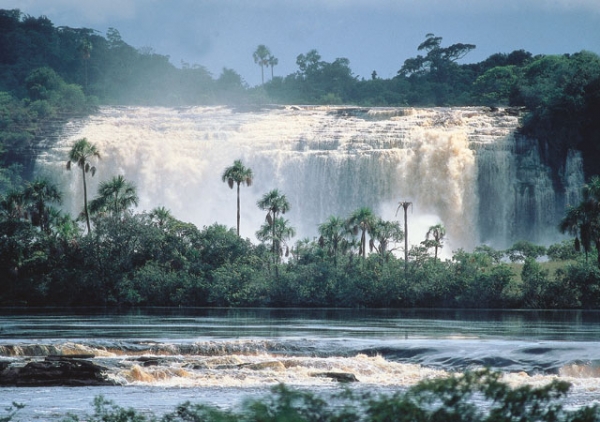Canaima listo para recibir turistas esta Semana Santa. Canaima listo para recibir turistas esta Semana Santa.