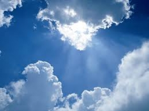 El color azul da confianza en uno mismo, disminuye el estrés y aumenta la felicidad. El color azul da confianza en uno mismo, disminuye el estrés y aumenta la felicidad.