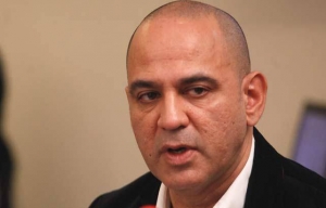 Jesse Chacn, anunci que para enero del 2014 se iniciara el nuevo esquema de cobranza del la energa elctrica.