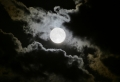 La luna llena dificulta el sueo segn estudio