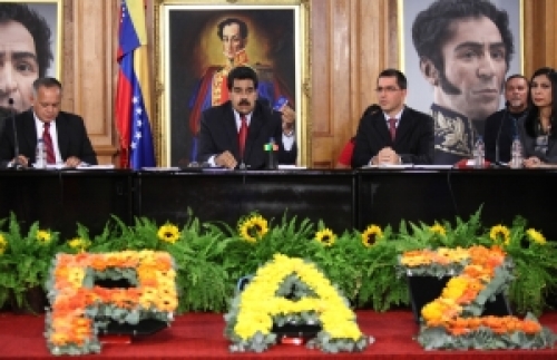 aceptó la propuesta realizada por el presidente de Empresas Polar, Lorenzo Mendoza. Foto: Noticias24 aceptó la propuesta realizada por el presidente de Empresas Polar, Lorenzo Mendoza. Foto: Noticias24