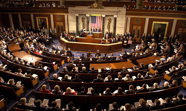 Senado de EEUU aprob resolucin para negar visas y congelar activos a funcionarios venezolanos.