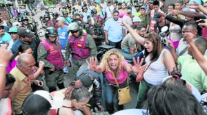 Hechos de violencia registrados en distintos sectores de la capital de Miranda/ Imagen: Ral Romero