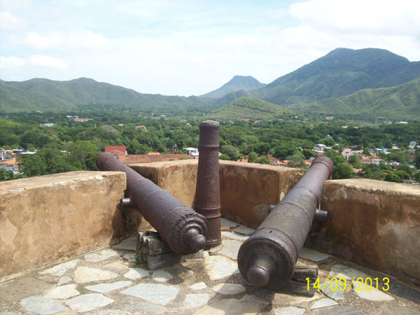 Castillo de Santa Rosa en la Asuncion