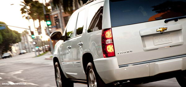 Chevrolet Tahoe vista posterior Chevrolet Tahoe vista posterior