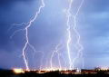 Que hacer durante una tormenta elctrica