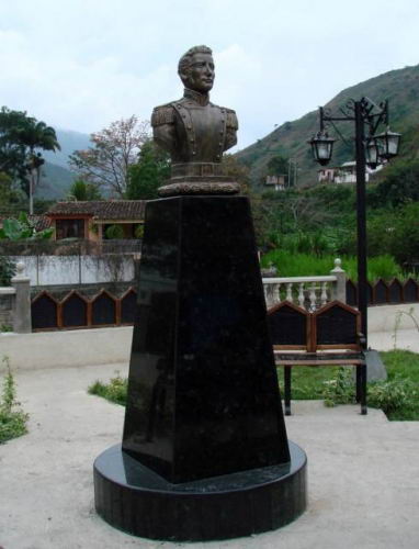 Plaza Andrs Linares en el pueblo de San Lzaro. Estado Trujillo