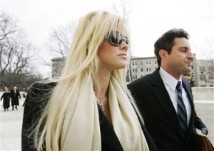 Anna nicole smith, Daniel Smith, Howard Marshall, Vickie Lynn, Playboy, modelo, polmica, noticias, medios, espectculos, sobredosis, hotel polica local, atencin de emergencia, playboy, Bahamas