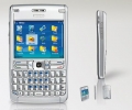 Nokia E61: primer telfono QWERTY Nokia en competir con el Blackberry