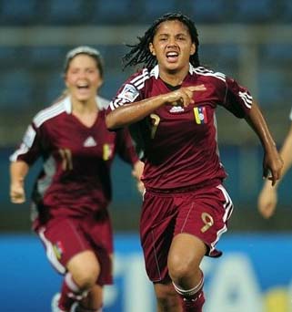 Ysaura Viso goleó a Nva Zelanda par de veces Ysaura Viso goleó a Nva Zelanda par de veces