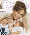 Jennifer Lpez mostrando sus gemelos, revista People