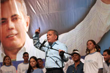 Manuel rosales, Teodoro Petkoff, Julio Borges, ni George Bush, Fidel Castro, nuevo tiempo, tibisay Lucena, Ezequiel Zamora,Elecciones, CNE, Smartmatic, rectores del CNE, trampa electoral, robo de elecciones, revocatorio, lista misanta, lista tascon, vicepresidencia, asamblea nacional, Chvez perdi, Chvez es derrotable, elecciones limpias, fraude electoral, Hugo Chvez, donde estan los votos, editorial de Tal Cual Digital, elecciones parlamentarias en Venezuela, elecciones del 4 de diciembre, voto electronico, voto automatizado, editorial de Teodoro Petkoff, Teodoro Petkoff, Diario Tal Cual, Tal Cual Digital, francisco carrasqueo, jorge Rodrguez, smartmatic, conteo, votos, manual, automatizado, ojo electoral, sumate, ong, ciudadanos organizados,UNTC, Visin Venezuela, VISIN, FG, ID, VDP, Convergencia, ONI, DP, SOLUCIN, PQAC, IPV, INCVF, LA LLAVE, MIN, RENACE, VST, NED, EL, SOLIDARIDAD, PD, USP, MAS, PN; ML, APERTURA, ENCUENTRO, AA, AME, FP, FL, MPJ, COPEI, BR, DR, LA CAUSA R, IZQUIERDA, URD, PPI, MR, SI, Constructores de un Pas, Hugo Chvez Fras, MVR, MDD, Poder Laboral, REDES, FACOBA, MCGN, MNI, MCM, TUPAMARO, GE, PCV, LS, CMR, CRV, UPC, MEP, IPCN, MIGATO, PODEMOS, UPV, PPT, UNION, PROVEN, ONDA