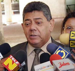 Manuel Rosales, gobernación del Zulia, CANTV, RCTV, electricidad de caracas, nacionalización, estatización, los Consejos Comunales, telefonía móvil, telefonía fija, Internet, plataforma de datos, ahmadinejad, alan, garcía, amlo, bayly, bocaranda, bush, carter, chávez, chávez, jura, cochabamba, colmenares, correa, durbin, eta, evo, fidel, castro, fuentes, insulza, jvr, kerry, malaver, obama, ortega, pakistán, petras, pinochet, poleo, posada, rajoy, RCTV, rctv, runrunes, saddam, schmidt, zp, Maracaibo, Venezuela