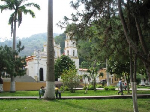 Plaza Bolvar del Pueblo Monte Carmelo. Estado Trujillo.