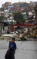 Lluvias producen derrumbes en Caracas y Vargas