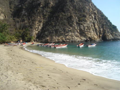 Lancha de pescadores Puerto Maya
