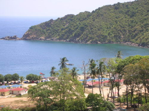 Vista de la baha de Puerto Maya