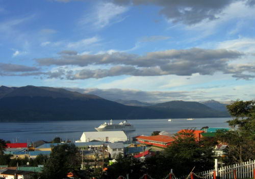Catamarn en el Canal Beagle