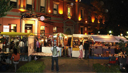 Feria artesanal en la Recoleta Feria artesanal en la Recoleta