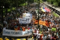 Estudiantes universitarios marcharon para solicitar al Gobierno un presupuesto justo