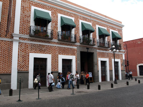 Fachada Museo Amparo