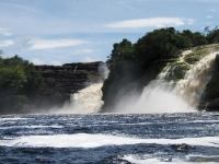 Salto del Sapo, Sinamaica, Canaima, Gran Sabana