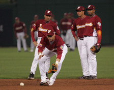 Leones del caracas, Filis de Filadelfia, Mundial de Bisbol 2006, 2005, 2004, Kelvim Escobar, Abraham Nez, Magallanes, Aguilas del Zulia, Billy Wagner, Aaron Fultz, Kenny Lofton, Jason Michaels, Bobby Abreu, Jimmy Rollins, Chase Utley, Pat Burrell, Ryan Howard, Ramn E. Martnez, Shane Victorino, Mike Lieberthal, Todd Pratt, David Bell, Michael Tucker, Toms Prez, Endy Chvez, Jim Thome, beisbol norteamericano, serie mundial
