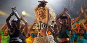 Shakira cerró el concierto con su Shakira cerró el concierto con su